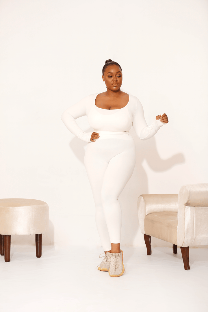 Amaré Coconut Milk Long - Sleeve Top - MoldMe By Molly